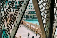 Dit iconische Dubai-hotel verbouwt al zijn 1608 kamers