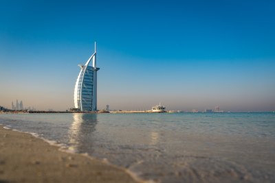 De Burj Al Arab gaat voor het eerst op de schop